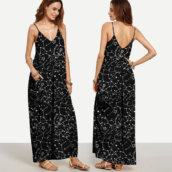 Dresses & Skirts - B&W Star/Constellation Pocketed Maxi Dress NWOT